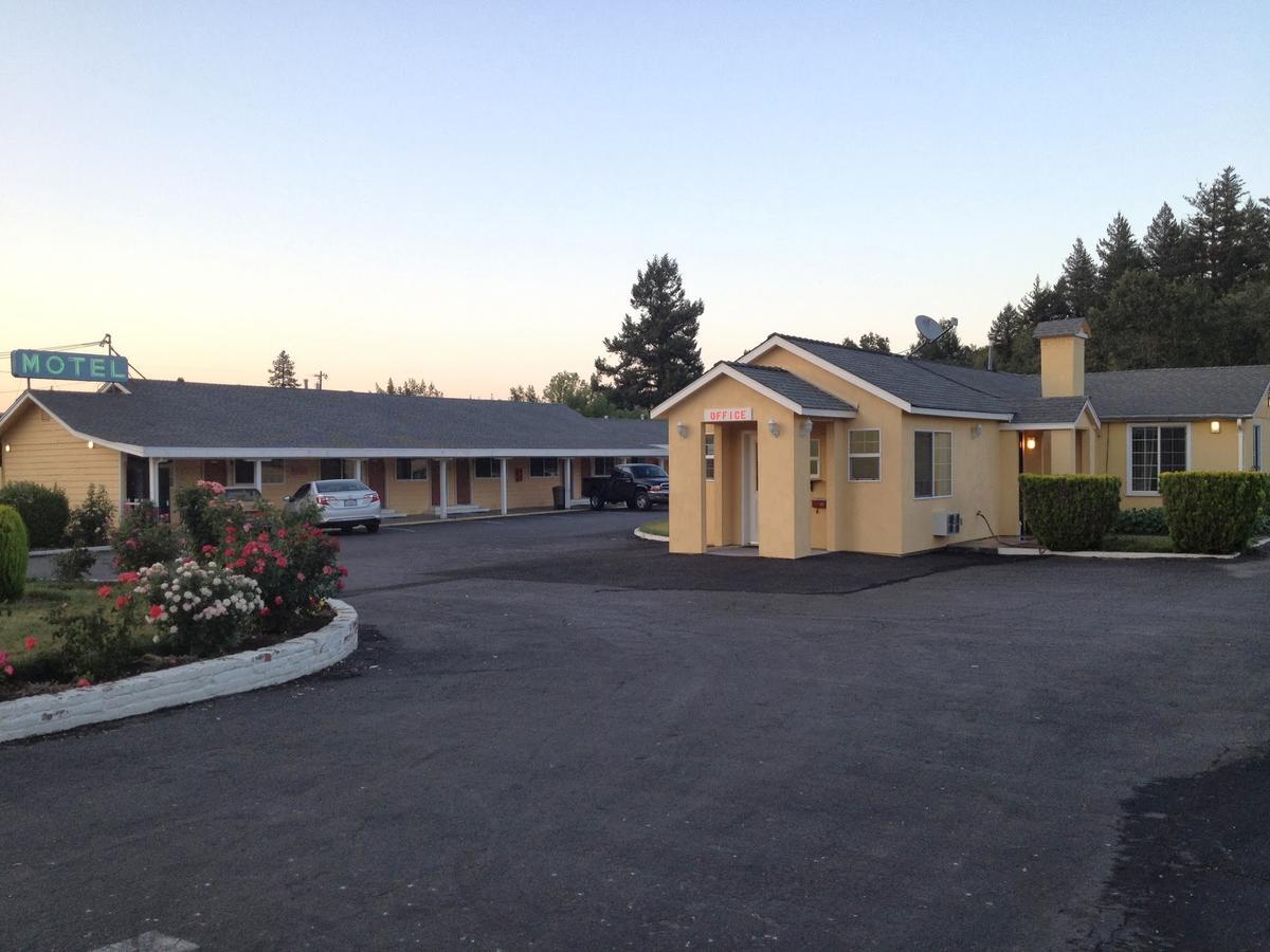 ويليتس Edgewood Motel المظهر الخارجي الصورة