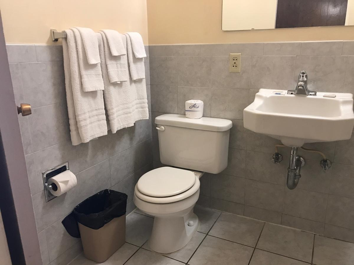 ويليتس Edgewood Motel المظهر الخارجي الصورة