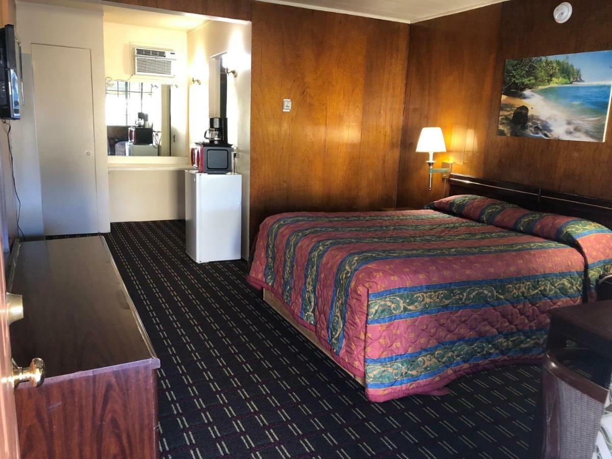 ويليتس Edgewood Motel المظهر الخارجي الصورة