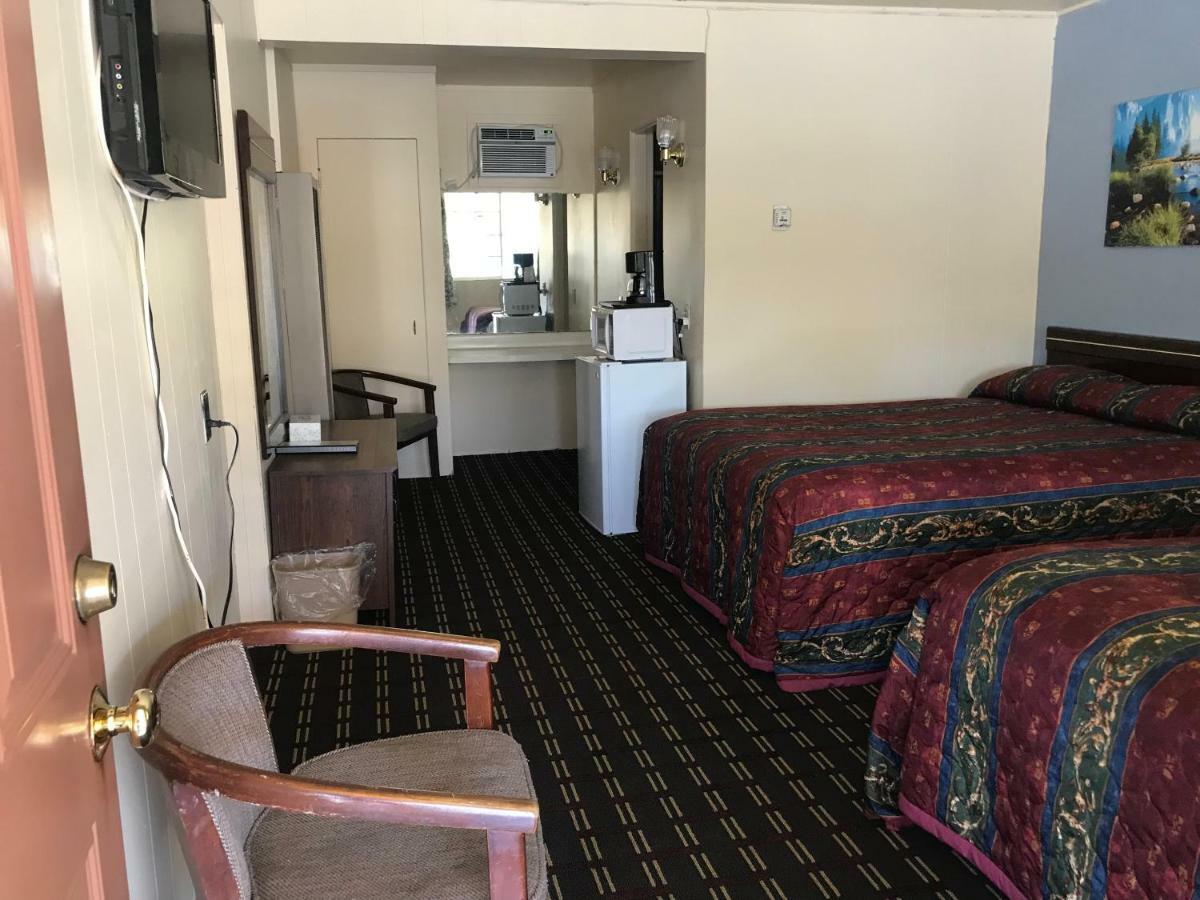 ويليتس Edgewood Motel المظهر الخارجي الصورة